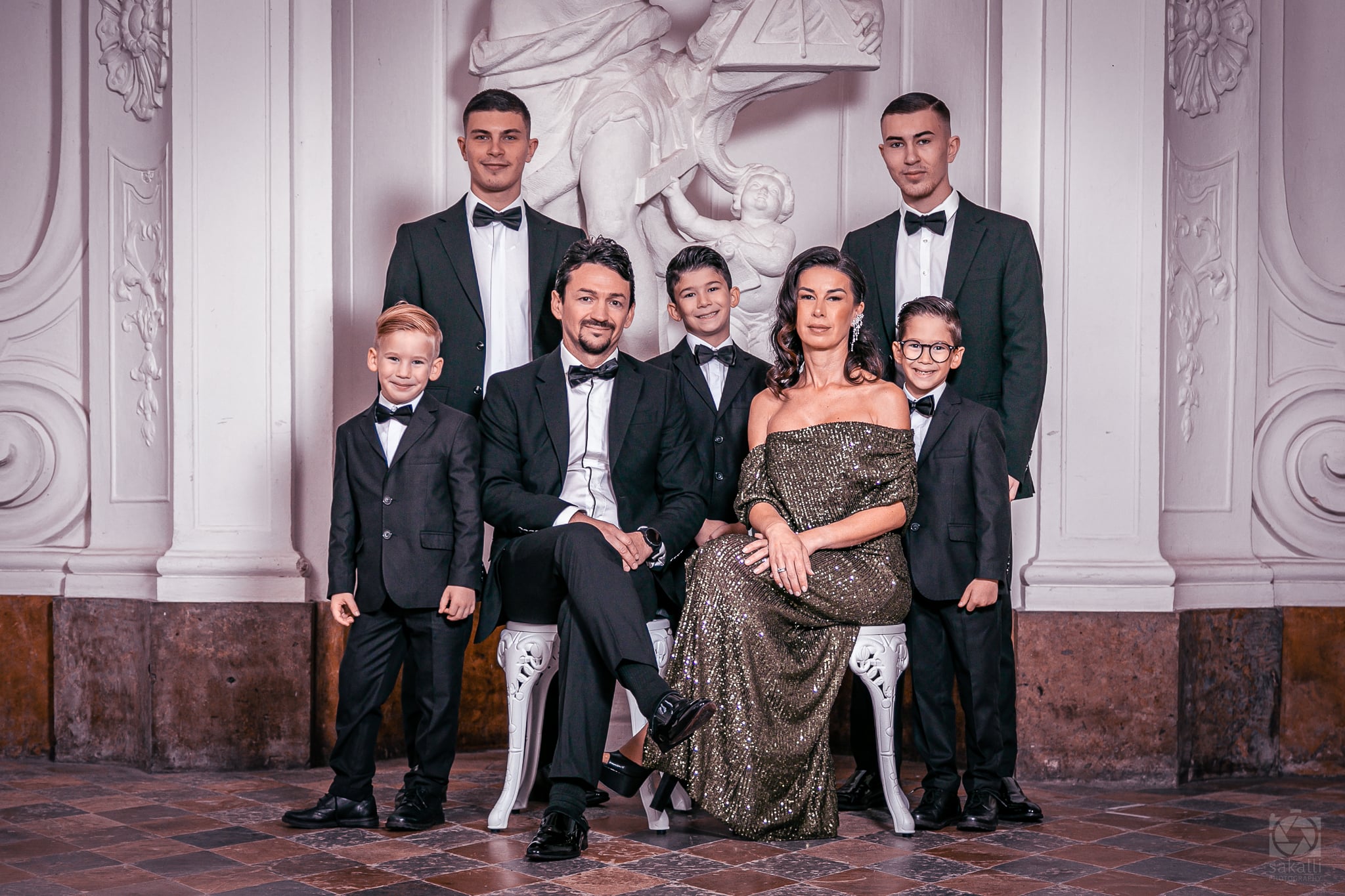 Family during a natural photo session in Frankfurt — 3